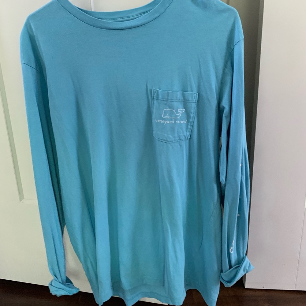 Vineyard Vines long sleeve